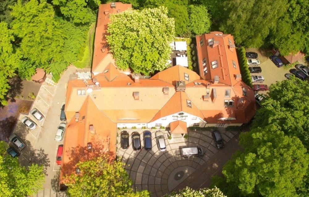 Park Hotel شتشيتسين المظهر الخارجي الصورة