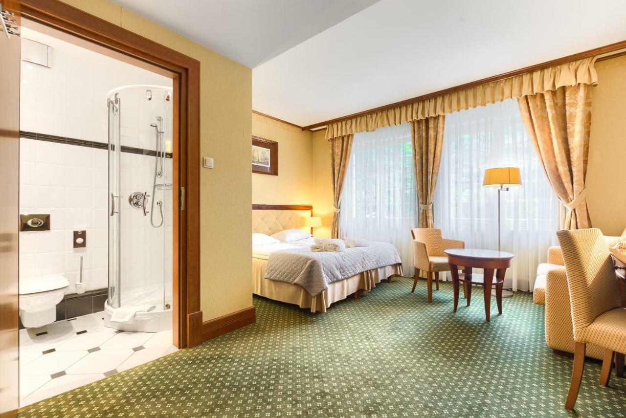 Park Hotel شتشيتسين المظهر الخارجي الصورة