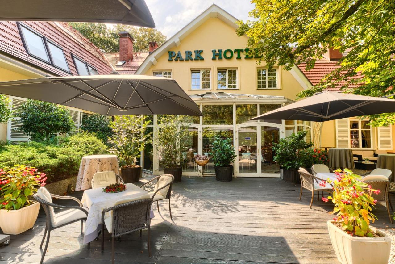 Park Hotel شتشيتسين المظهر الخارجي الصورة