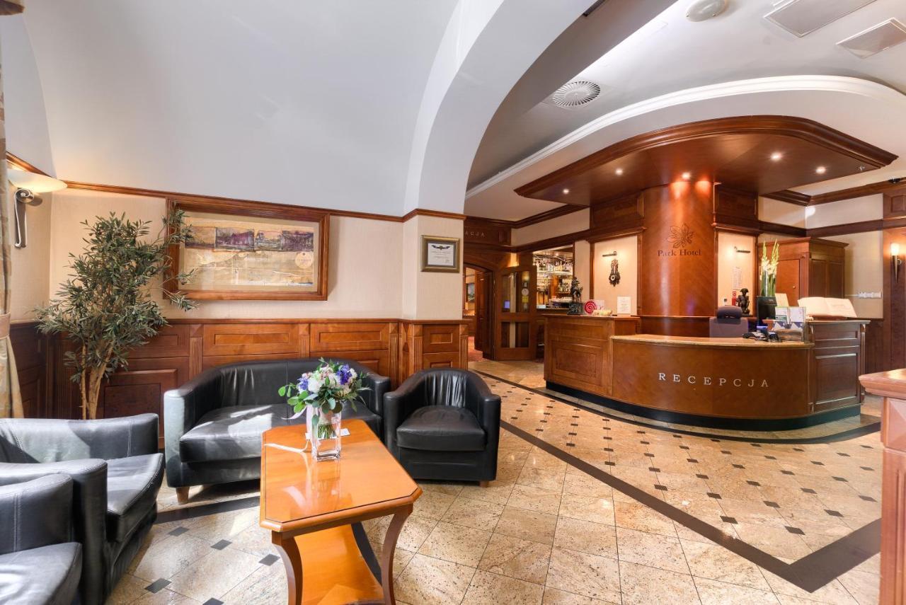 Park Hotel شتشيتسين المظهر الخارجي الصورة