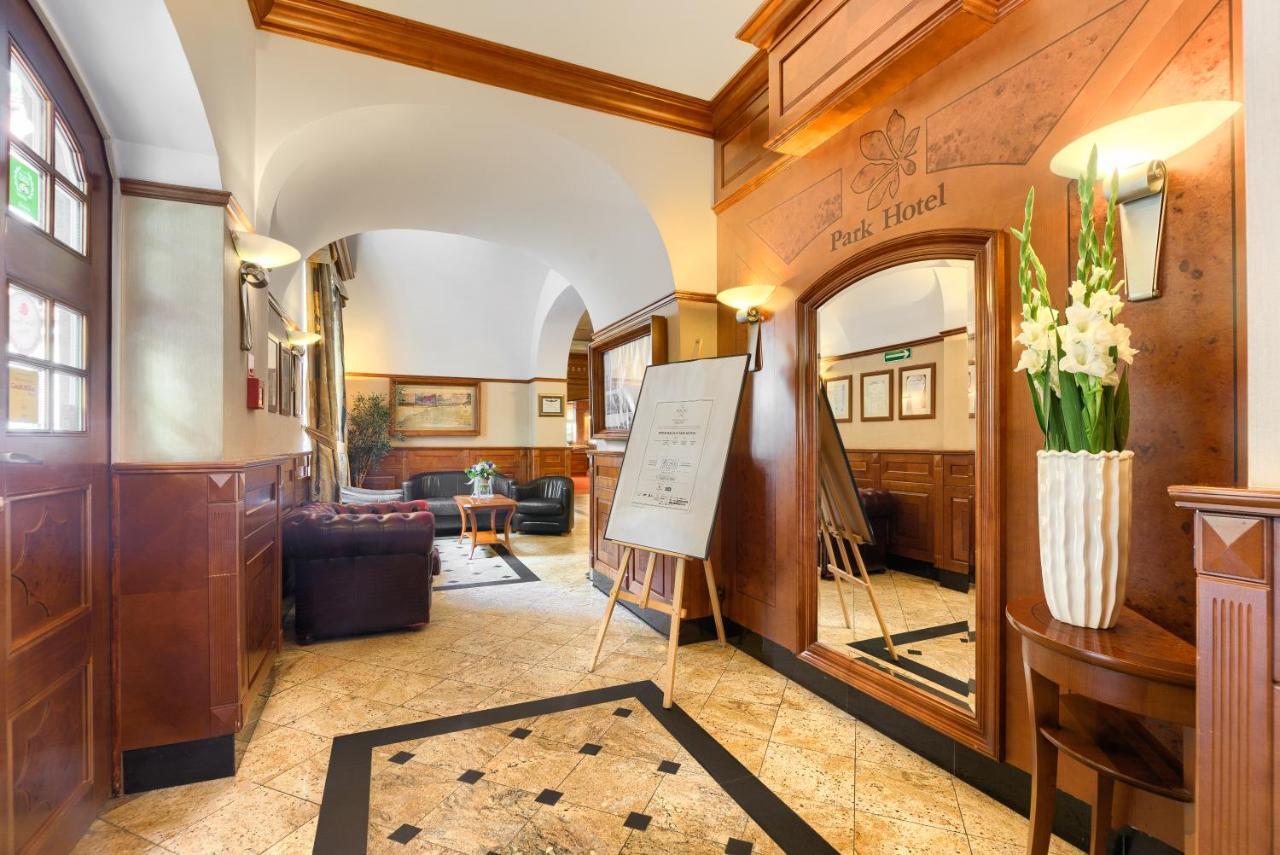 Park Hotel شتشيتسين المظهر الخارجي الصورة